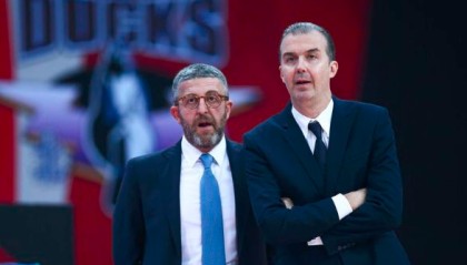  亚特兰大魔鬼主场发威七分钟三球击溃对手  