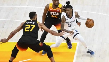  爵士全员皆兵七人得分上双，团队篮球展现威力